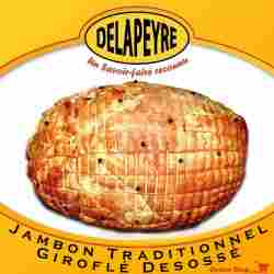 Traditional Ham with Cloves
